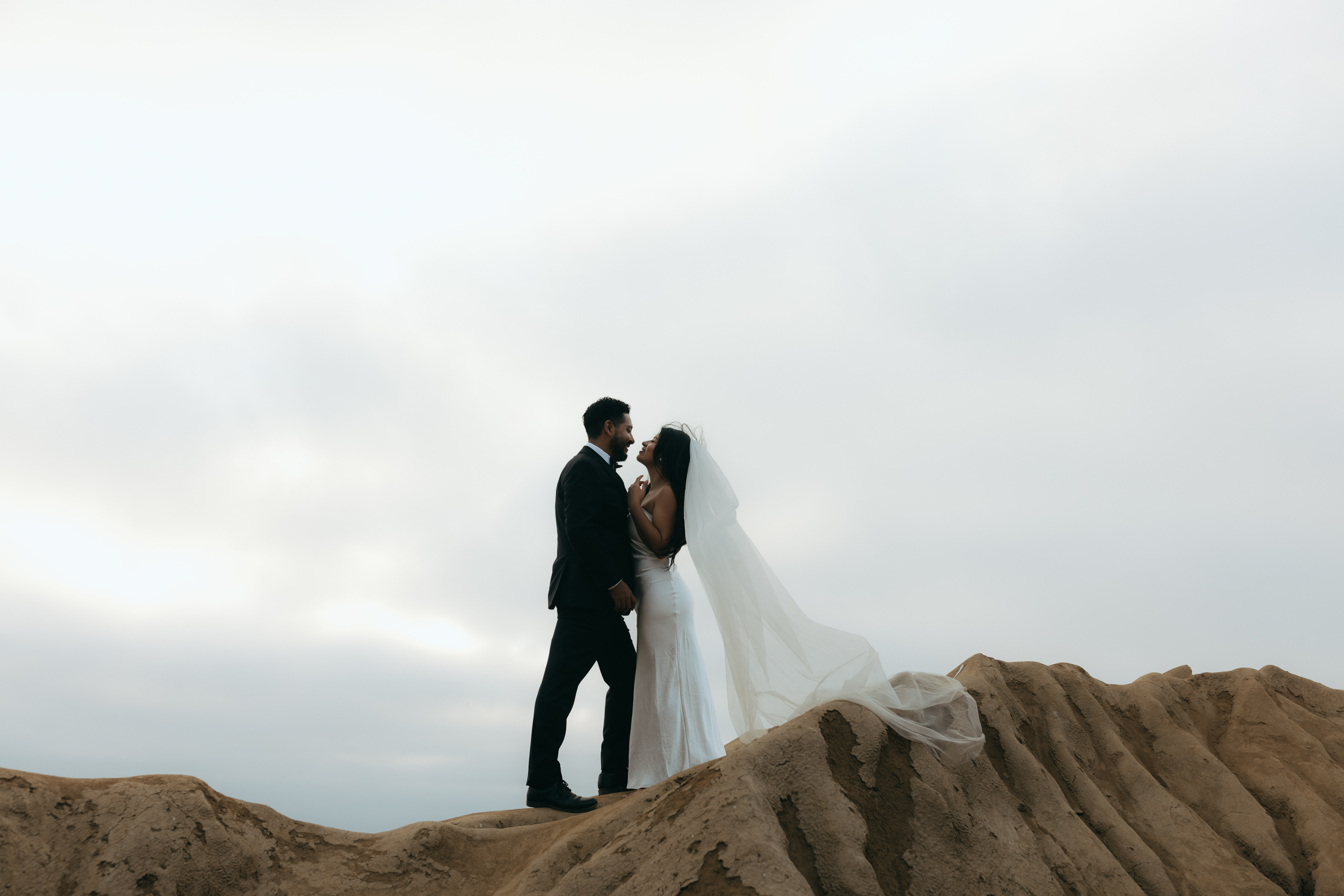A Dreamy Destination Wedding at Sunset Cliffs in San Diego, California by Kayla Shenk Photography 