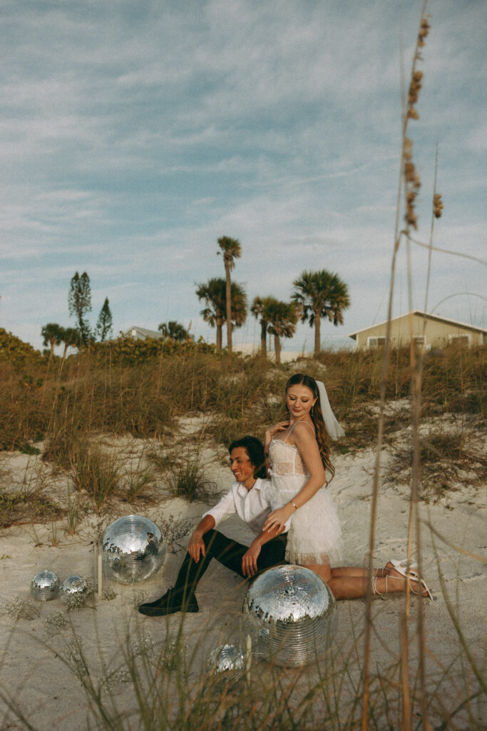 A Dreamy + Vintage Tampa, Florida Beach Elopement
