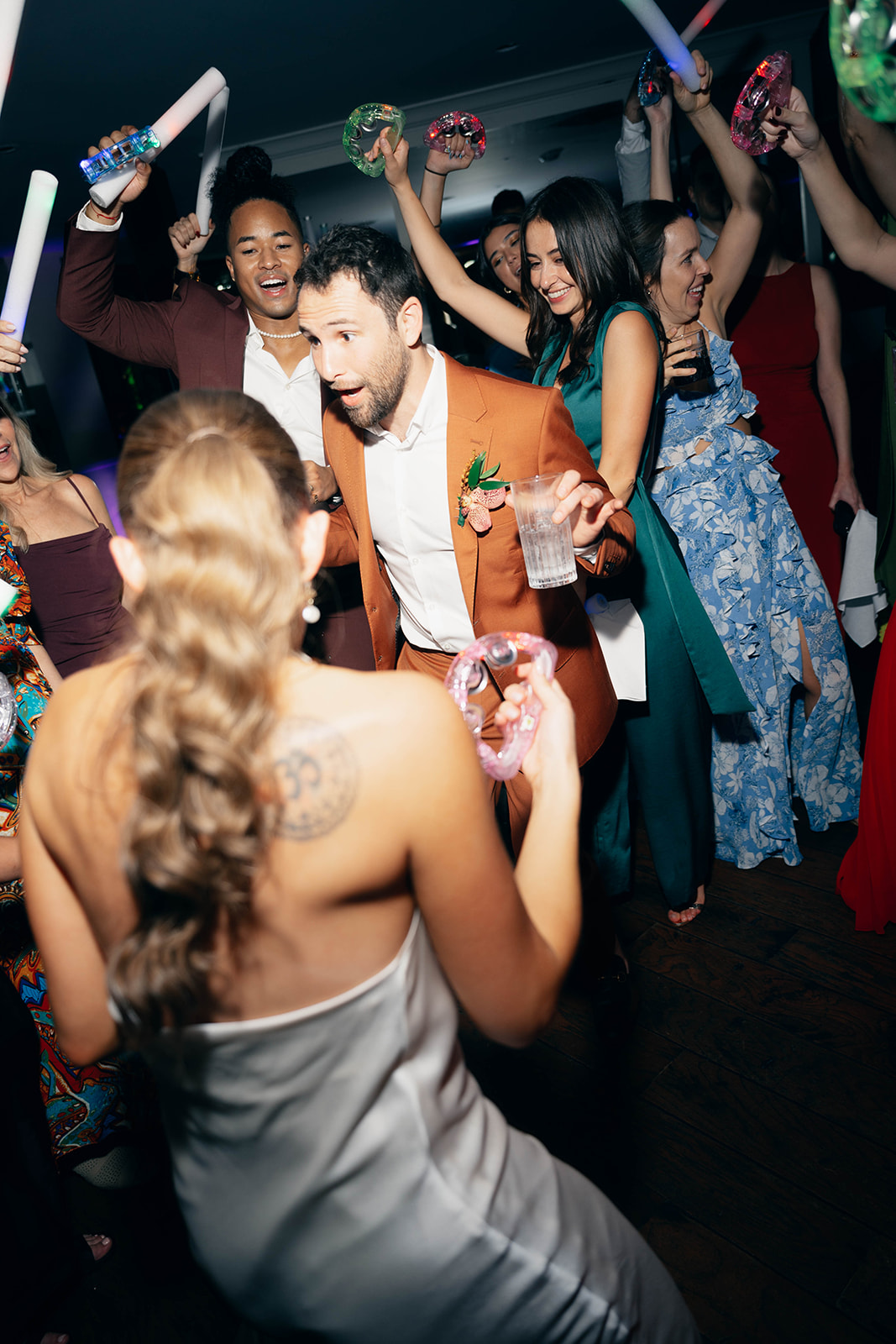 This stunning Miami wedding at the iconic Mayfair House Hotel was the perfect blend of chic, editorial style and effortless luxury. As a South Florida wedding photographer, I’m constantly inspired by couples who embrace fashion-forward details and bold aesthetics—and this gallery delivered all of that and more. From the breathtaking architecture of the Mayfair House Miami to the elegant garden-inspired details, every moment felt straight out of a modern magazine spread.