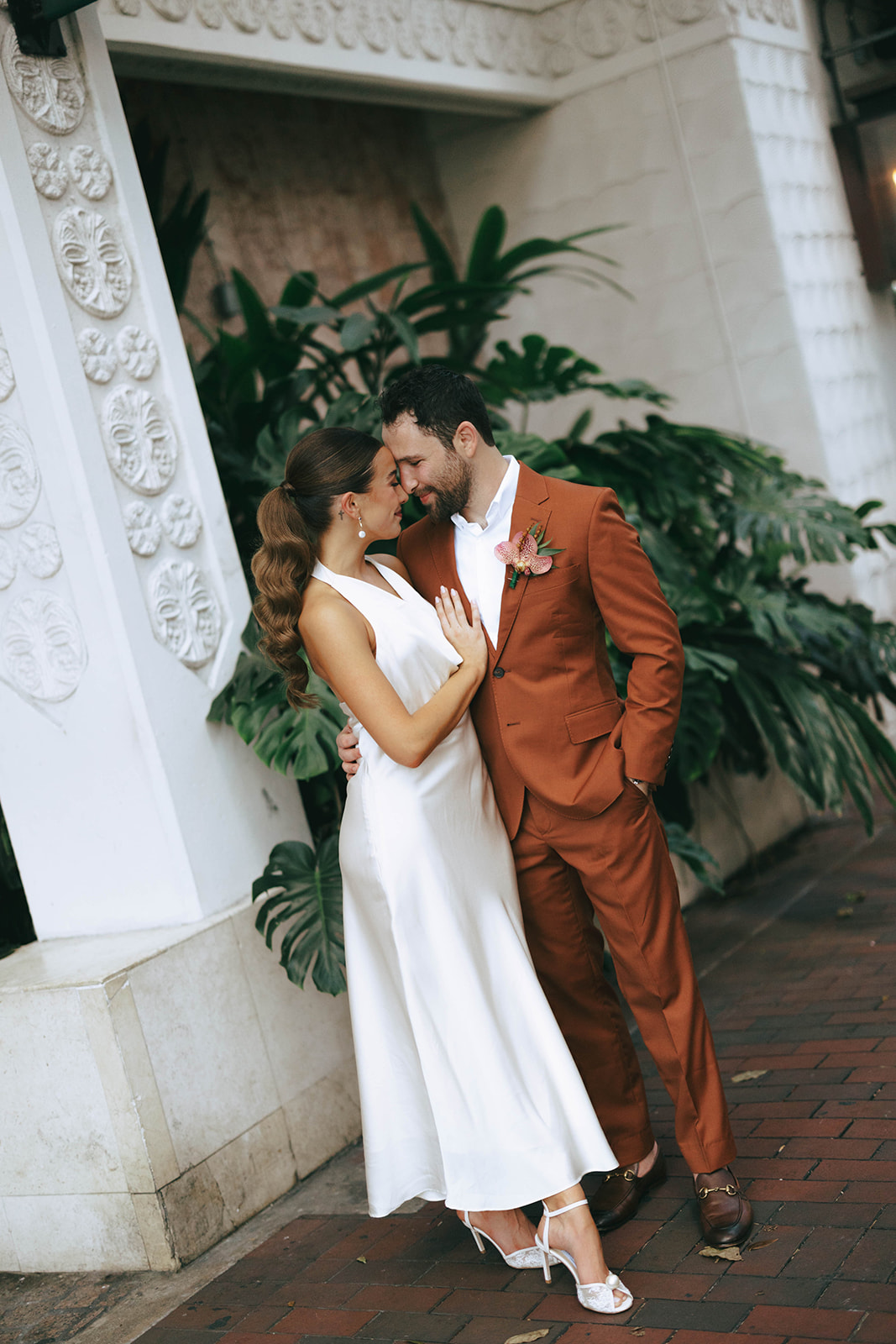 This stunning Miami wedding at the iconic Mayfair House Hotel was the perfect blend of chic, editorial style and effortless luxury. As a South Florida wedding photographer, I’m constantly inspired by couples who embrace fashion-forward details and bold aesthetics—and this gallery delivered all of that and more. From the breathtaking architecture of the Mayfair House Miami to the elegant garden-inspired details, every moment felt straight out of a modern magazine spread.