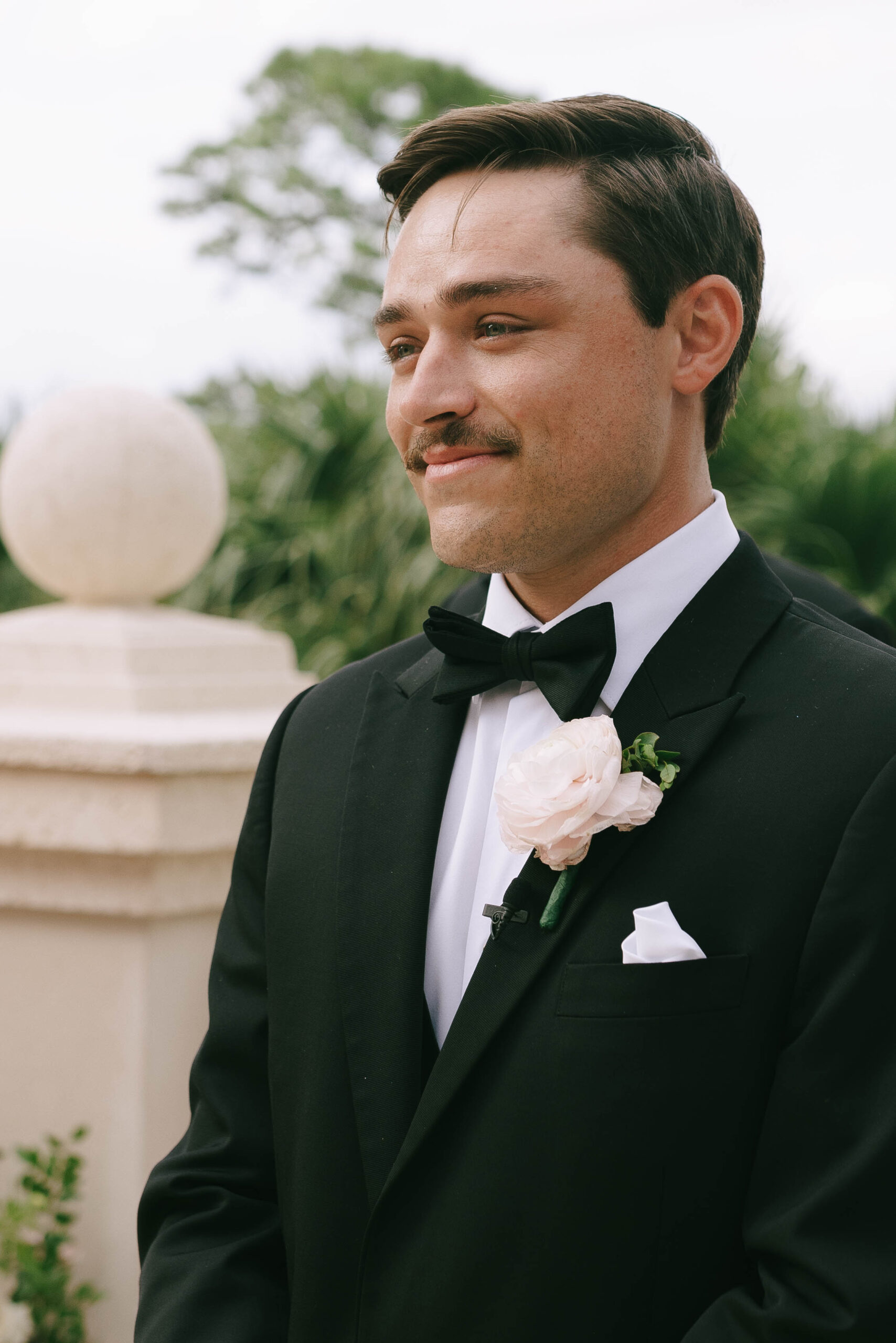 A romantic, high-end wedding at the Crane Club in South Florida, Noah and Annie’s day was filled with artistic details, timeless fashion, and effortless elegance—captured through an editorial, story-driven lens in the heart of West Palm Beach.