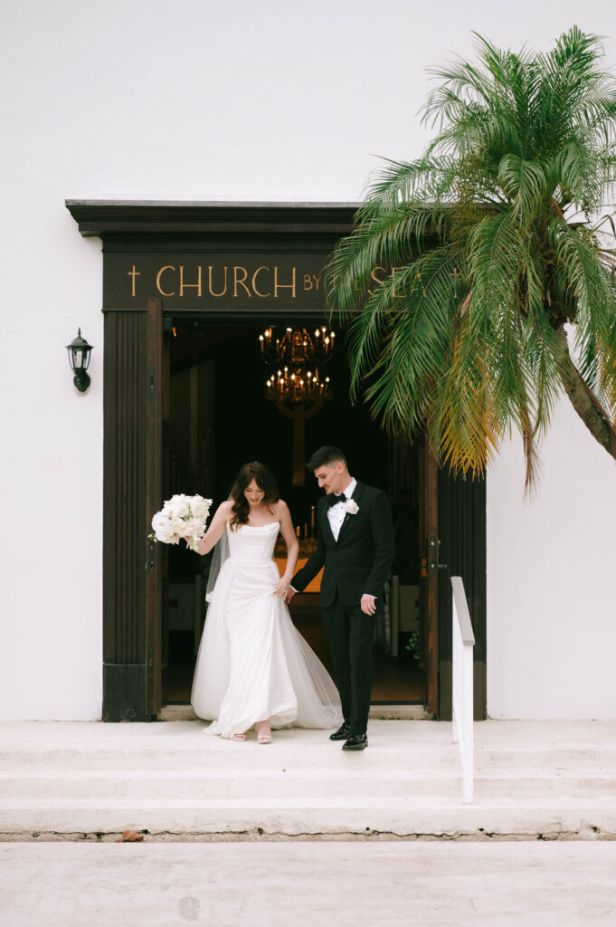 Elegant Ritz-Carlton Fort Lauderdale wedding ceremony captured in timeless, luxury wedding photography style